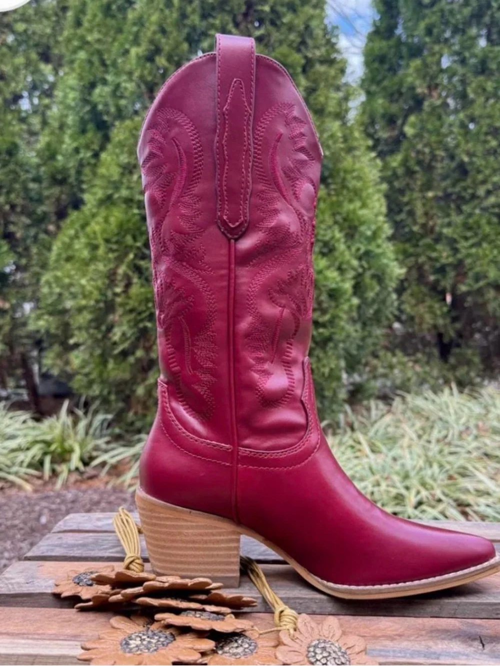 Crimson red air rider cowboy boots size 7 - Picture 2 of 3